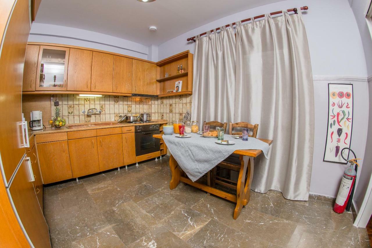 Thea Apartment Кавала Екстер'єр фото